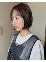 メゾンシアー(Maison Sheer)&nbsp;olive graige / ぱつっとミニボブ