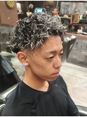 ツイストパーマ/スキンフェード/メッシュキャップ/ホワイト
