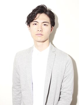 クィーンズガーデンバイケーツーギンザ(QUEEN’S GARDEN by K two GINZA) [K-two銀座]【ON】MEN'S HAIRくせ毛風パーマ刈り上げスタイル