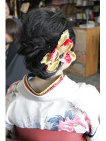 オーバーキャプテンネイキッド(OVER CAPTAIN NAKED) 高校卒業式☆袴向けルーズ編み込みアレンジ