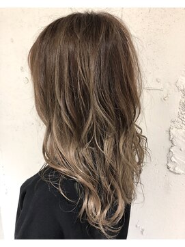 エイト 福岡天神店(EIGHT fukuoka) 【EIGHT福岡】nabe_コントラストバレイヤージュ上級シルバー★