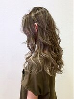 アルティナ(artina)&nbsp;コントラストハイライト×大人ロング 【artina町田】