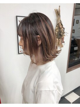 ヘアーデザインサロン スワッグ(Hair design salon SWAG) レイヤーボブ　グラデーションピンク