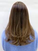 アイティーバイアルバム 八王子店(IT by ALBUM)&nbsp;ブラウンレイヤー_アースカラーくびれヘアツートン_ba363311