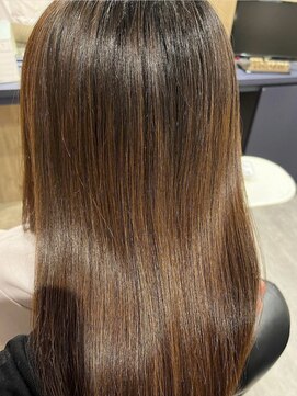 カミケンパセオ(kamiken.paseo) 透明感ツヤ美髪きれい上品ストレート【カミケンパセオ】