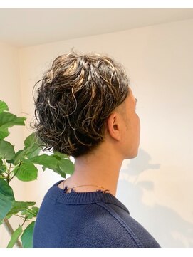 フィレール(filer) 外国人風＊ハイライト×パーマ