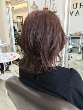 ハグエヴェック(HUG AVEC) ミディアムウルフ