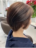 ショートボブ