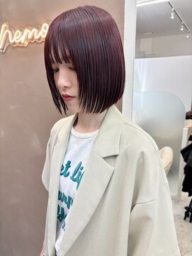 ネモネ バイ ミリー 梅田茶屋町(nemone by milly) ブリーチなしボルドーカラー×顔まわりレイヤーボブ