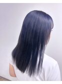 ネイビーブルー