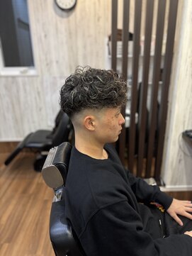 ライズヘアー(RISE HAIR) スペインカール＋ハイライト