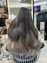 ラピス 渋谷本店(Lapis) バレイヤージュ/外国人風/ハイライト/ハイトーン/髪質改善