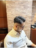 フェードカット 七三分け <理容室>