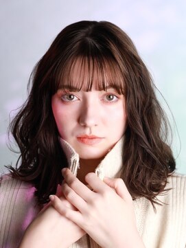 エノア 東京(ENORE) 大人かわいいくびれ鎖骨レイヤーミディアム20代30代40代50代