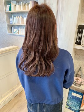 キャアリー(Caary) 福山市美容院Caary イルミナカラーで艶髪 ピンクベージュカラー