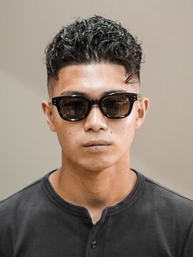 プロショップウェーブ(PRO SHOP WAVE) スペインカール/プードルパーマ/メンズパーマ/ニュアンスパーマ