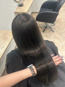 シェノン フェム 名古屋 名駅店(CHAINON×FeM#) 透明感カラー/名古屋/髪質改善/レイヤーカット