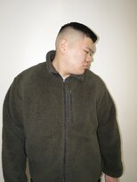 メリケンバーバーショップ トーキョー(MERICAN BARBERSHOP TYO) メンズカットバーバースタイルスパイキーショートフェードボウズ