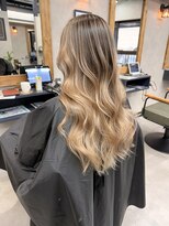 サニー 渋谷(SUNNY)&nbsp;バレイヤージュ、ハイライト、レイヤーカット、ケアブリーチ