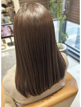 イオス(EOS) 【髪質改善ストレート】まとまるミディアムスタイル