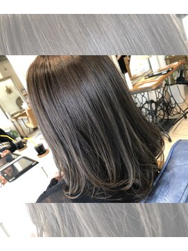 サロン ド ソーホー 蕨(Salon de SOHO) 【スモーキーマットアッシュ】赤みを抑えた透明感カラー！