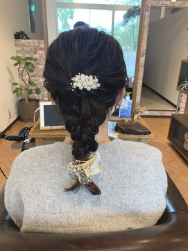 ヘアプランナーズワヲン(Hair PLANNER’S Wa-won.lsc) お呼ばれヘア♪編みおろしスタイル