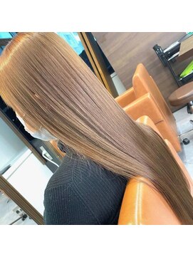 エヌプラス(N+) 黒髪グラデヘアーオリーブグレー小顔に見せるヘアココアベージュ