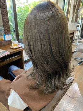 美容室 ルチア ハワイ(Luccica HAWAII) #オリーブベージュ