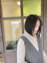 ビリー(BEREE)&nbsp;前下がりボブ