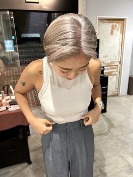 ノラ ヘアーサロン(NORA HAIR SALON) 【大久保】お洒落さん必見!ホワイトブロンドボブスタイル