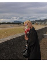 メイン(『　　』main) REINA 