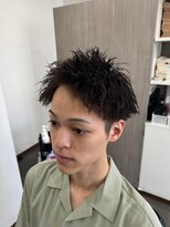 エイト(AITE)&nbsp;ベリーショート/ダークアッシュ/ニュアンスパーマ/韓国マッシュ