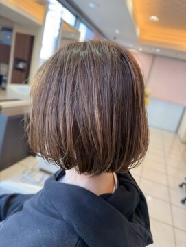 エムタニグチブランシェ(M.TANIGUCHI Branche') 結べる軽めシンプルボブ