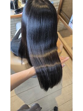 ハピネスフィール 宇治店(Happiness FEEL) 【suika】白髪ぼかし/白髪染め/韓国/縮毛矯正/髪質改善