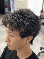 ウノ(U.No.)&nbsp;シャドウフェザーパーマ