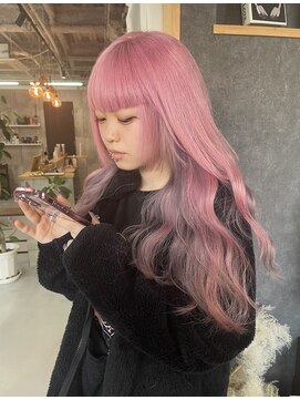 髪屋 紬 ピンクカラー/ダブルカラー/ブリーチ/ケアブリーチ