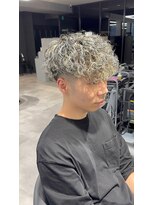 ステラ(STELLA) スペインカール/メンズ/メンズサロン/眉毛カット/メンズパーマ