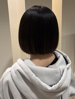 ディックス 浜野店(dix) 乾かすだけでまとまる◎艶カラーの大人ミニボブ