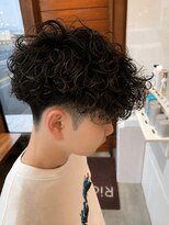 リドル ヘアー 駒生店(Riddle HAIR)&nbsp;スペインカール風強めメンズパーマ