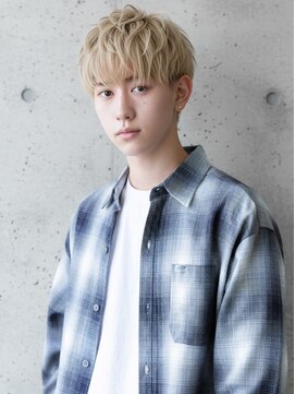 NYNY MEN 桂店【メンズサロン/メンズカット/メンズパーマ】【11/1OPEN(予定)】 メンズマッシュ×ハイトーン×無造作ヘア