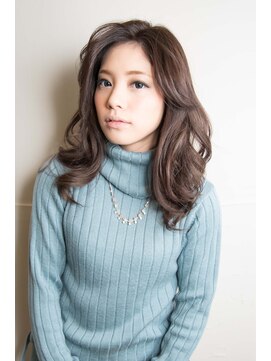 ゼットサロン(Z SALON) Z「フェミニン×スモーキーグラデーション」