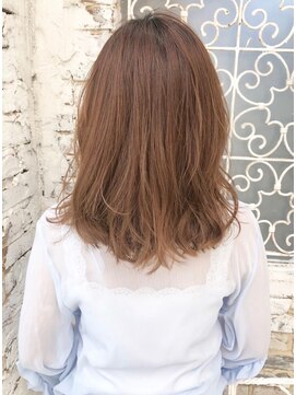 ロンド 銀座(Lond) 流し前髪のつけデジフェザーセミロングby高橋ヒロシ