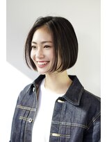 ノーヴェ(Nove) 小顔にこだわったミニボブ