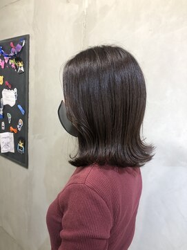 モノ アンド イニ(Mono & inni) 【奈良/innihair】外ハネボブ