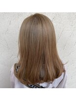 リー ヴィータ 上新庄(Lee Vita)&nbsp;ワンブリーチ　ミルクティーベージュ