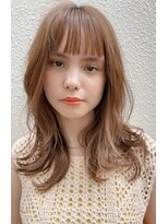 マグノリア オモテサンドウ(MAGNOLiA Omotesando)&nbsp;ぷつっと前髪の可愛いナチュラルミディアム・・・HINATA