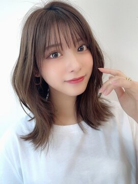 ハニーシブヤ(HONEY shibuya) 大人可愛い20代30代40代小顔すっきりレイヤー×オリーブベージュ