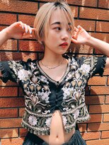 メーヴェ(Mowen)&nbsp;mowen 南堀江　くびれショート×ミルクティーベージュ×外国人風