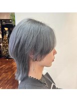 ルーム(Room)&nbsp;韓国センターパートウルフ/ウルフ/シルバーグレーカラー