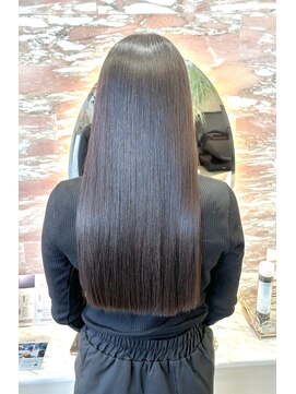 エル バイ ロンド 関(elle by Lond) 【elle by Lond】高瀬慎也/髪質改善/縮毛矯正/艶髪/美髪/韓国